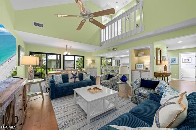 33 Urchin CT, Captiva, FL 33924