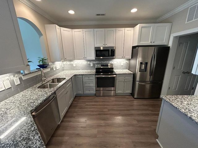 641 Retriever Lane, Mebane, NC 27302