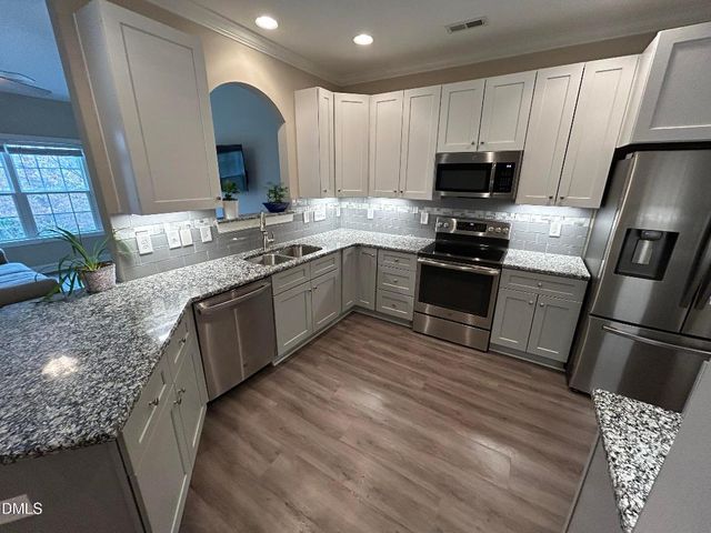 641 Retriever Lane, Mebane, NC 27302