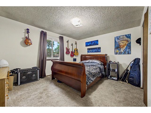 938 Kelly Pl, Longmont, CO 80501
