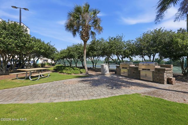 1400 E Fort Macon Road 112, Atlantic Beach, NC 28512