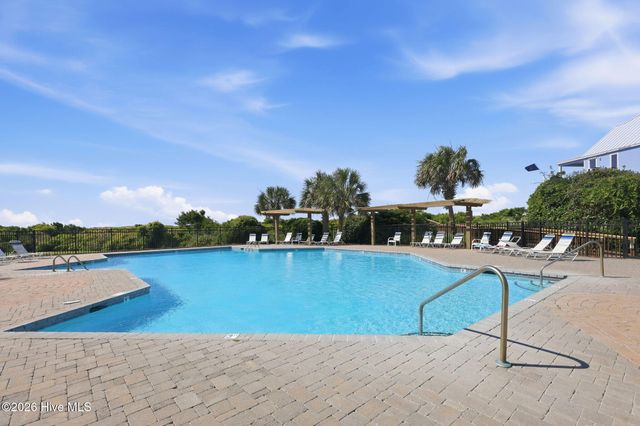 1400 E Fort Macon Road 112, Atlantic Beach, NC 28512