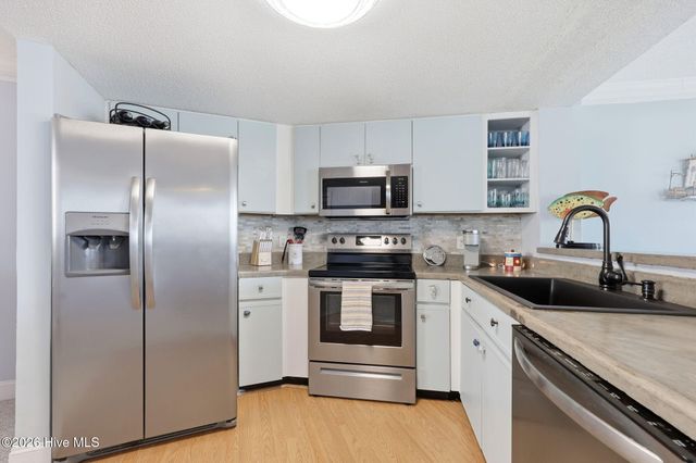 1400 E Fort Macon Road 112, Atlantic Beach, NC 28512