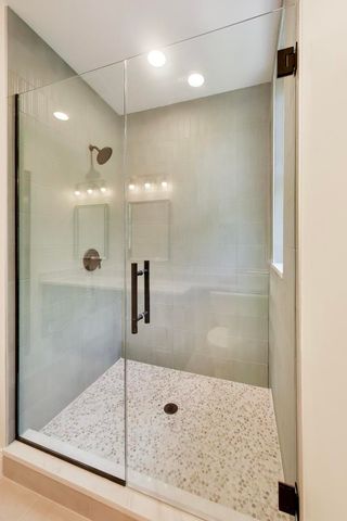 858 N Wolcott Avenue 2, Chicago, IL 60622
