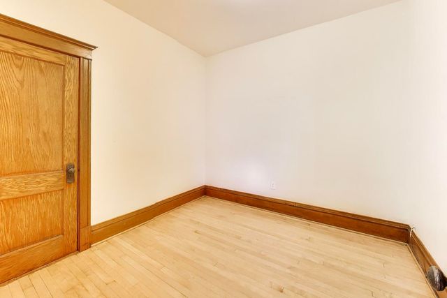 858 N Wolcott Avenue 2, Chicago, IL 60622