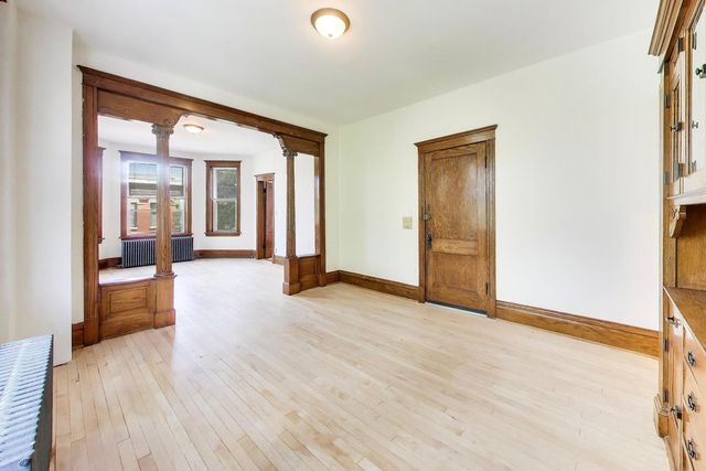 858 N Wolcott Avenue 2, Chicago, IL 60622