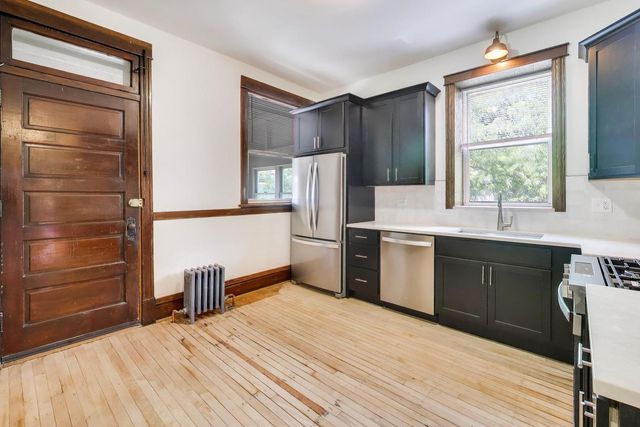 858 N Wolcott Avenue 2, Chicago, IL 60622