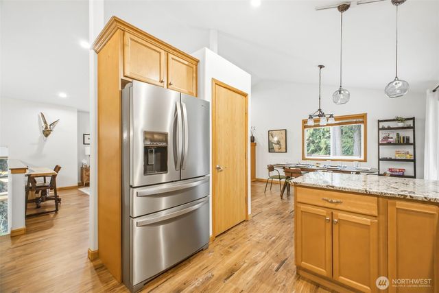 19 Horseshoe Circle, Bellingham, WA 98229