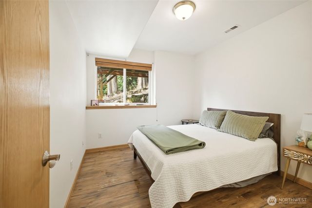 19 Horseshoe Circle, Bellingham, WA 98229