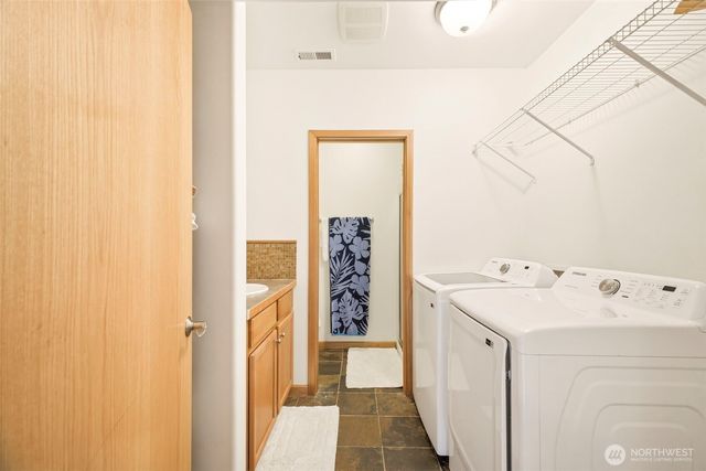 19 Horseshoe Circle, Bellingham, WA 98229