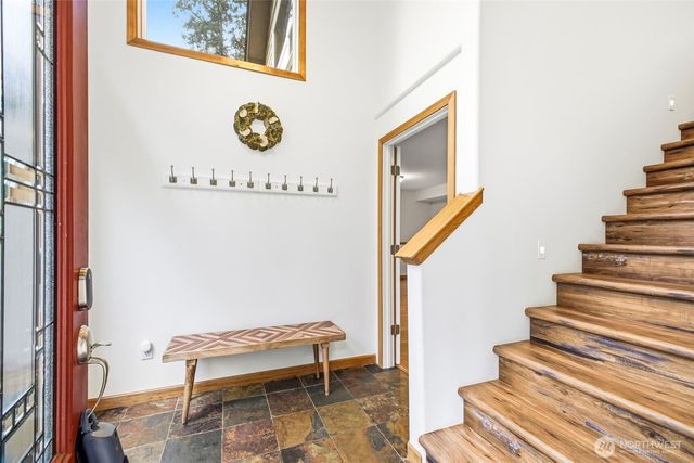 19 Horseshoe Circle, Bellingham, WA 98229