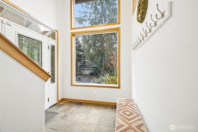 19 Horseshoe Circle, Bellingham, WA 98229