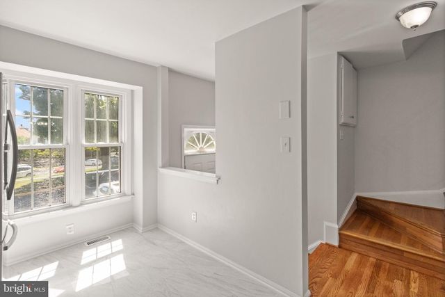 8636 DELLWAY LN, Vienna, VA 22180