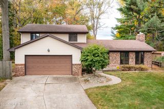 2732 Ralphwood Drive, Toledo, OH 43613