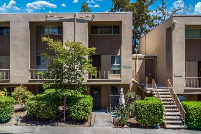 5700 Baltimore Dr 215, La Mesa, CA 91942