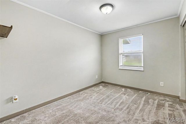 2904 Advance Drive, Florissant, MO 63031