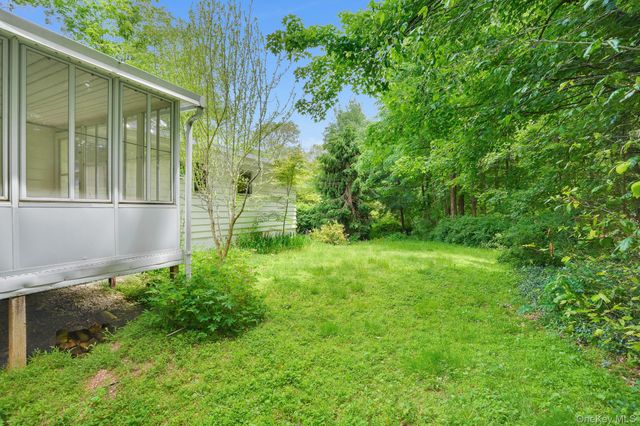 34 Julie Drive, Hopewell Junction, NY 12533