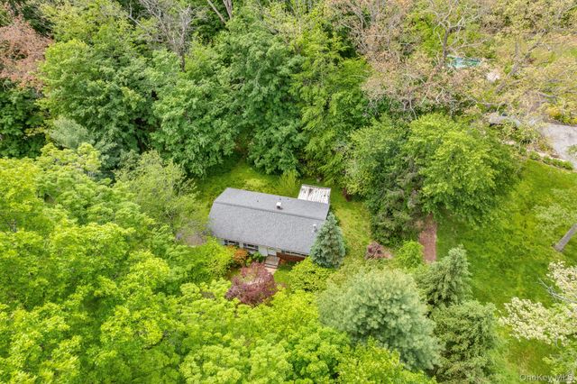 34 Julie Drive, Hopewell Junction, NY 12533