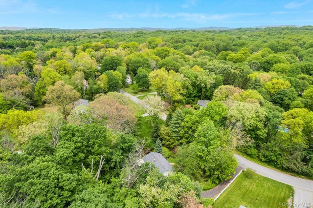 34 Julie Drive, Hopewell Junction, NY 12533