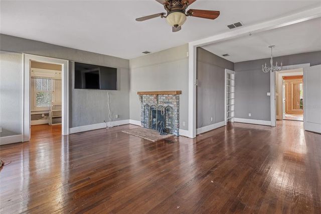 4801 BEACH BOULEVARD, Orlando, FL 32803