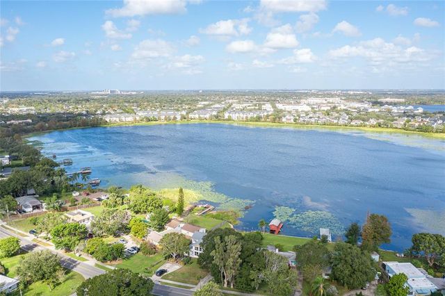 4801 BEACH BOULEVARD, Orlando, FL 32803