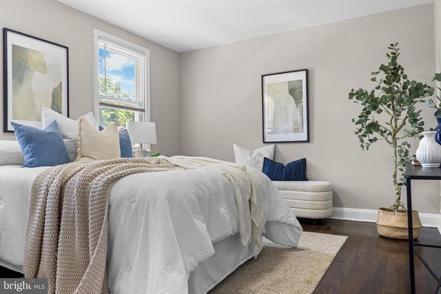 38 BRIARWOOD RD, Catonsville, MD 21228
