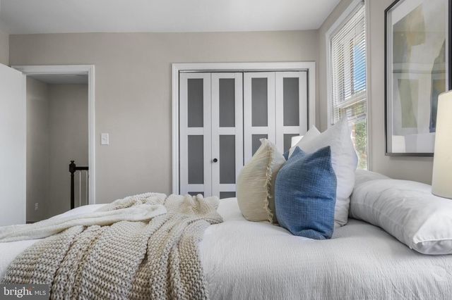 38 BRIARWOOD RD, Catonsville, MD 21228