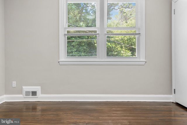 38 BRIARWOOD RD, Catonsville, MD 21228
