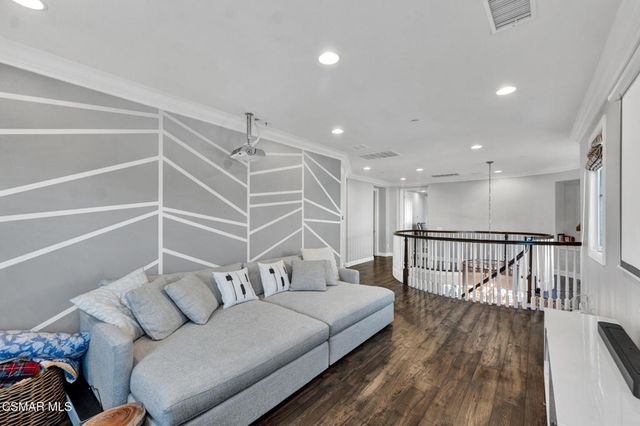 20511 Lantana Court, Porter Ranch, CA 91326