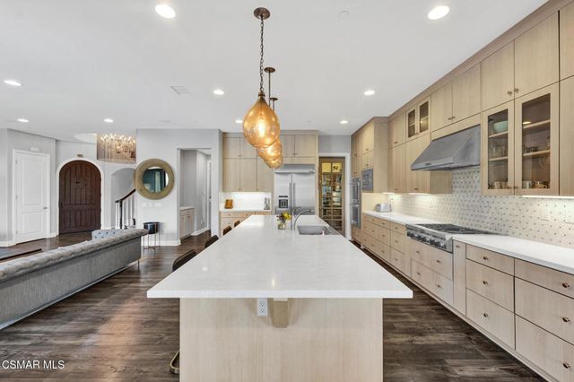 20511 Lantana Court, Porter Ranch, CA 91326