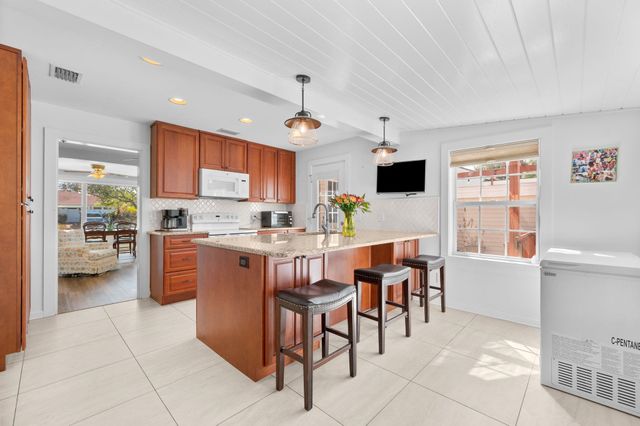 108 Oglethorpe Blvd, St Augustine, FL 32080