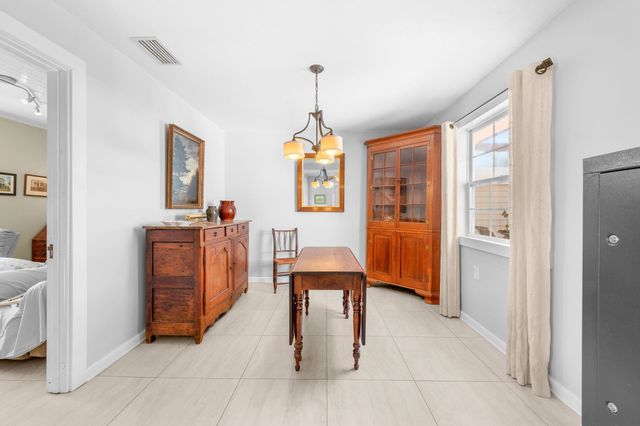 108 Oglethorpe Blvd, St Augustine, FL 32080