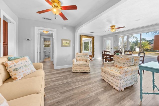 108 Oglethorpe Blvd, St Augustine, FL 32080