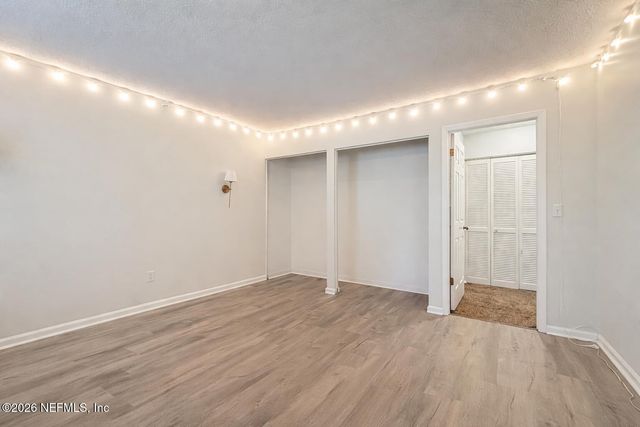 3801 CROWN POINT Road 1214, Jacksonville, FL 32257