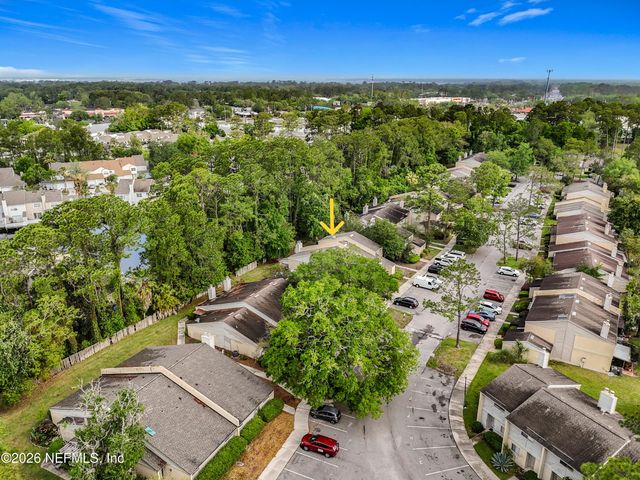 3801 CROWN POINT Road 1214, Jacksonville, FL 32257