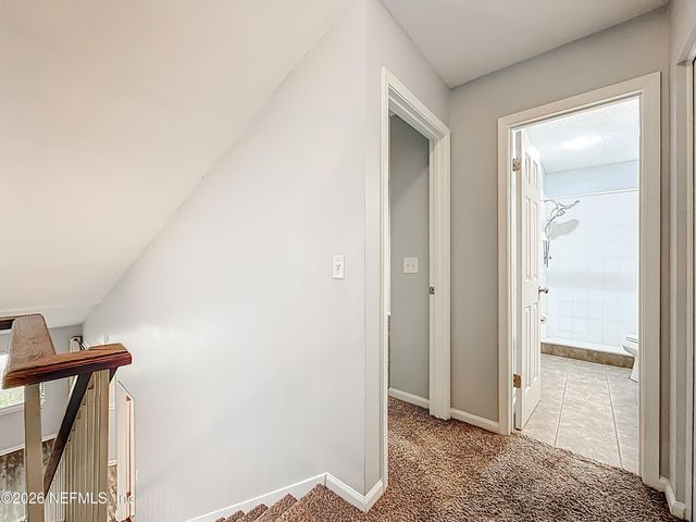 3801 CROWN POINT Road 1214, Jacksonville, FL 32257