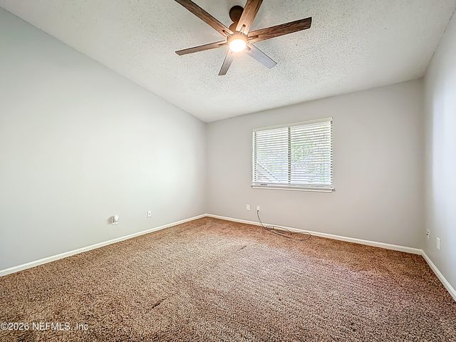 3801 CROWN POINT Road 1214, Jacksonville, FL 32257