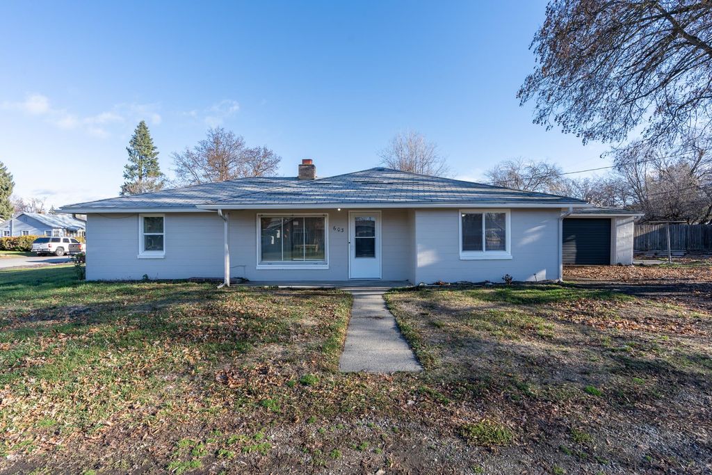 603 S Dearborn St, Spokane, WA 99212