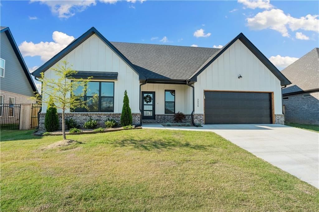 3206 SW Rosemont Avenue, Bentonville, AR 72713