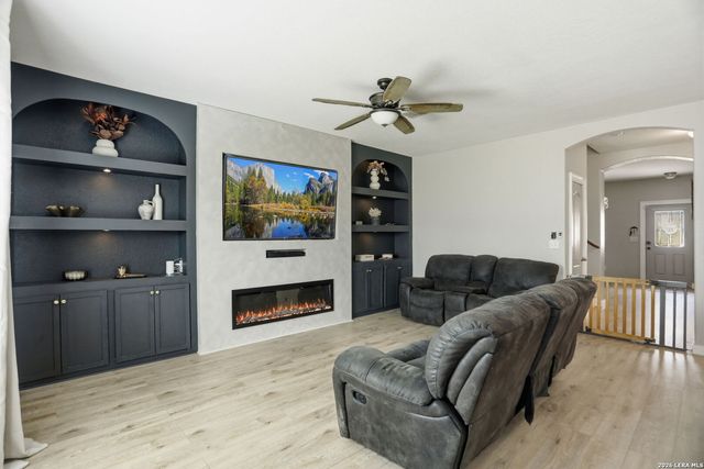 10358 ROYAL EST, San Antonio, TX 78245