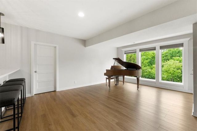 5746 N Revere Avenue, Kansas City, MO 64151