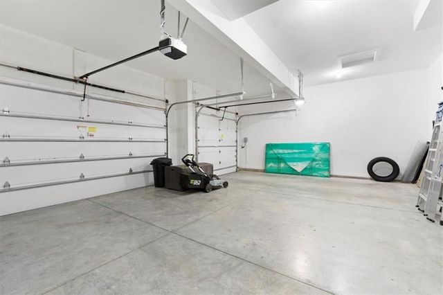 5746 N Revere Avenue, Kansas City, MO 64151