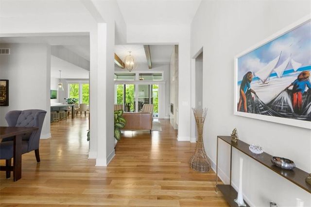 5746 N Revere Avenue, Kansas City, MO 64151