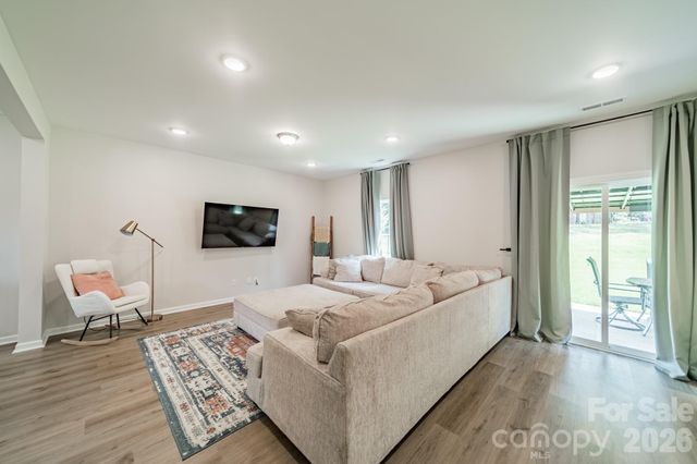 1977 Charles Avenue, Lancaster, SC 29720
