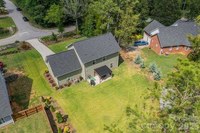 1977 Charles Avenue, Lancaster, SC 29720