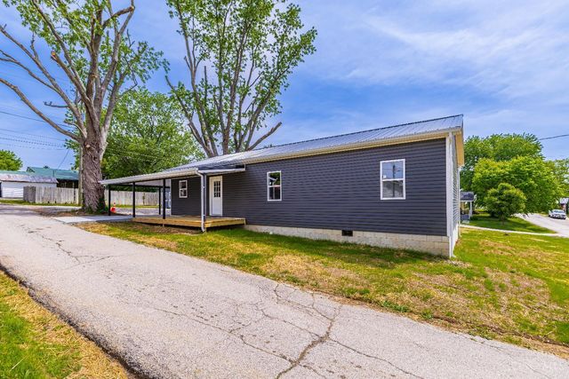 182 Walnut Street, Peebles, OH 45660