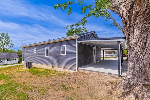 182 Walnut Street, Peebles, OH 45660