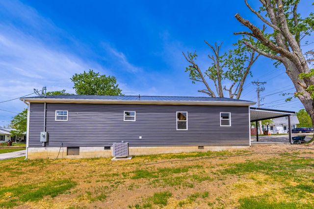 182 Walnut Street, Peebles, OH 45660