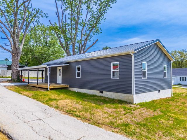 182 Walnut Street, Peebles, OH 45660