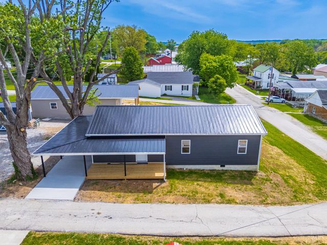 182 Walnut Street, Peebles, OH 45660